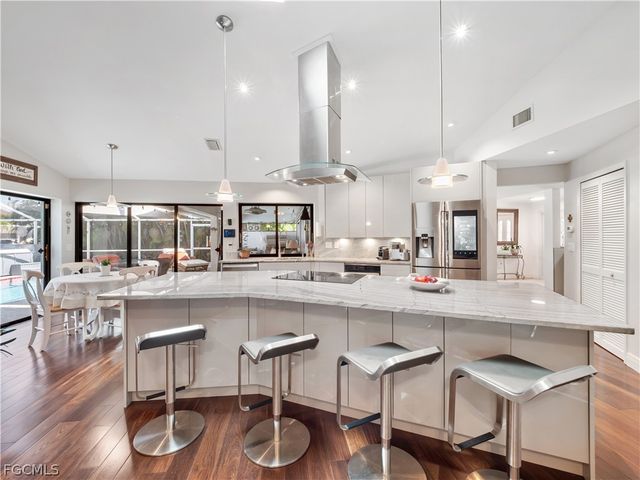 1513 SW 57th ST, Cape Coral, FL 33914