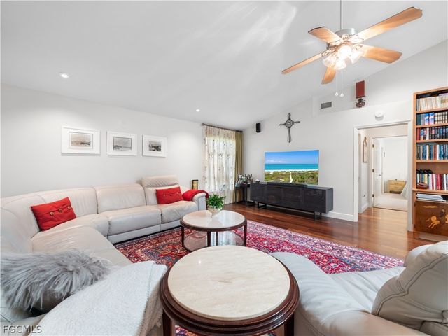 1513 SW 57th ST, Cape Coral, FL 33914