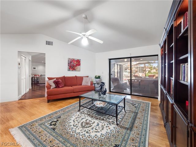 1513 SW 57th ST, Cape Coral, FL 33914