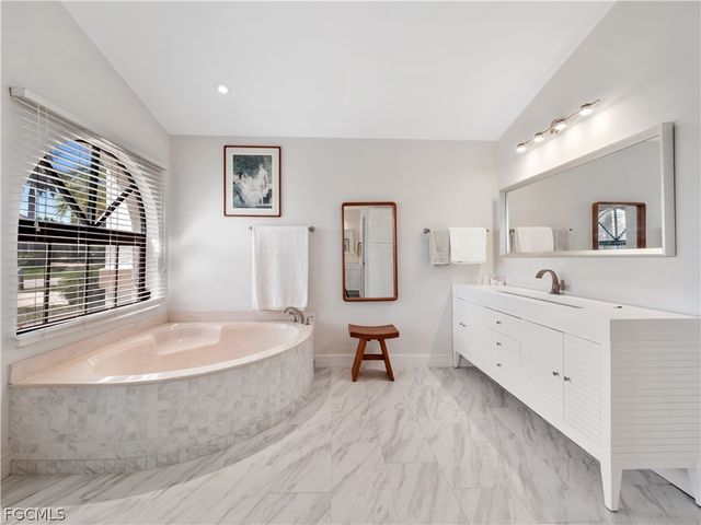 1513 SW 57th ST, Cape Coral, FL 33914