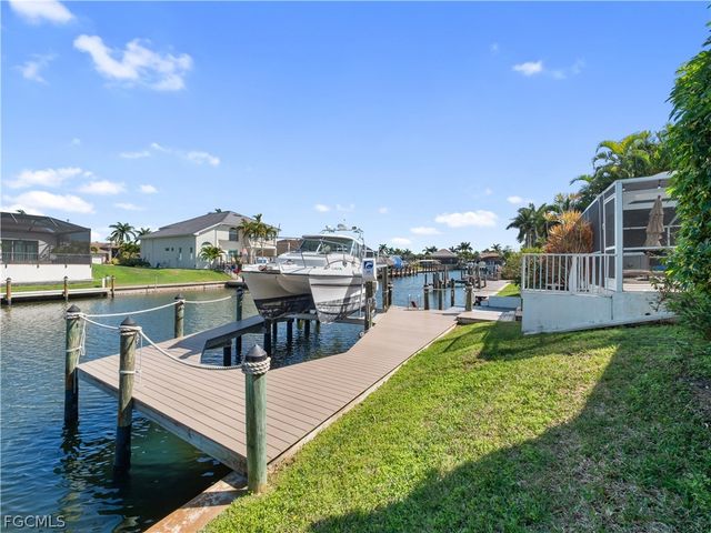 1513 SW 57th ST, Cape Coral, FL 33914