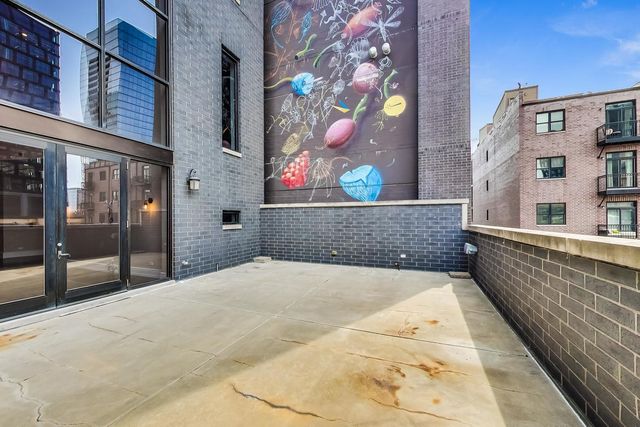 813 W Fulton Market 2, Chicago, IL 60607