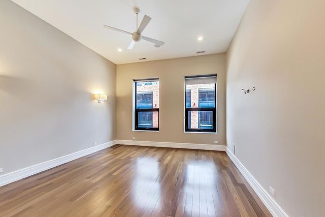 813 W Fulton Market 2, Chicago, IL 60607