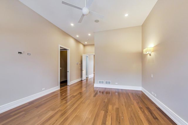 813 W Fulton Market 2, Chicago, IL 60607