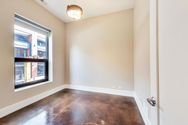 813 W Fulton Market 2, Chicago, IL 60607