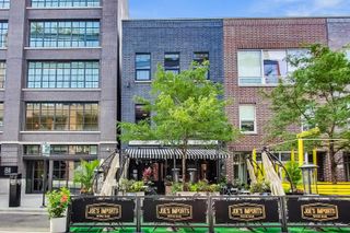 813 W Fulton Market 2, Chicago, IL 60607