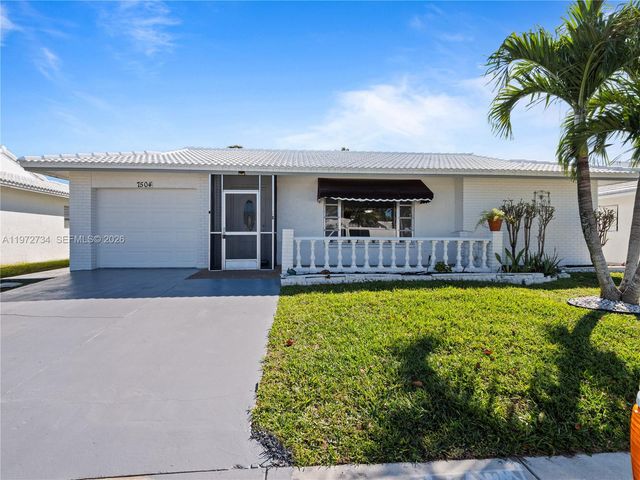 7504 NW 70th Avenue, Tamarac, FL 33321