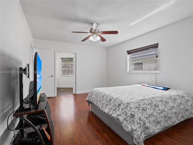 7504 NW 70th Avenue, Tamarac, FL 33321