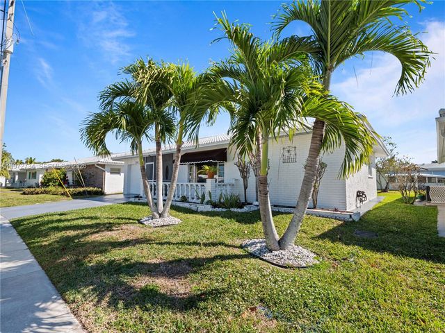 7504 NW 70th Avenue, Tamarac, FL 33321