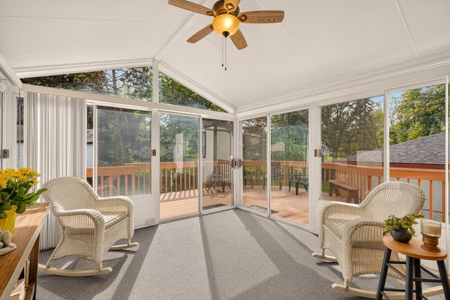 148 E Warburton Street, South Saint Paul, MN 55075