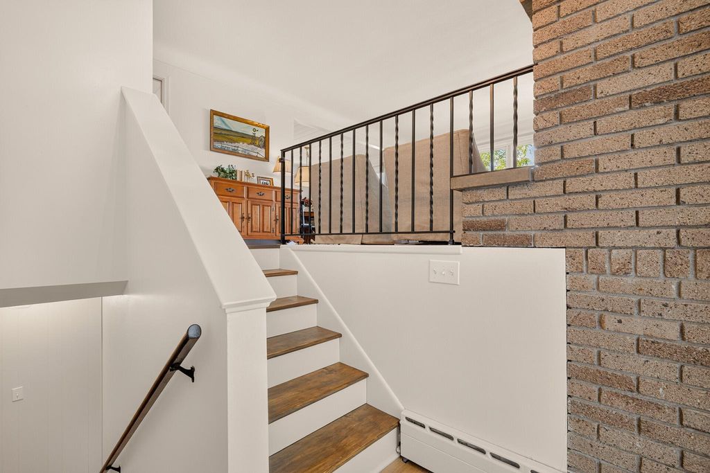 148 E Warburton Street, South Saint Paul, MN 55075 — photo 4