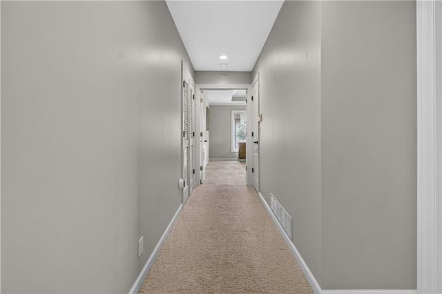 5717 W 128th Terrace, Overland Park, KS 66209