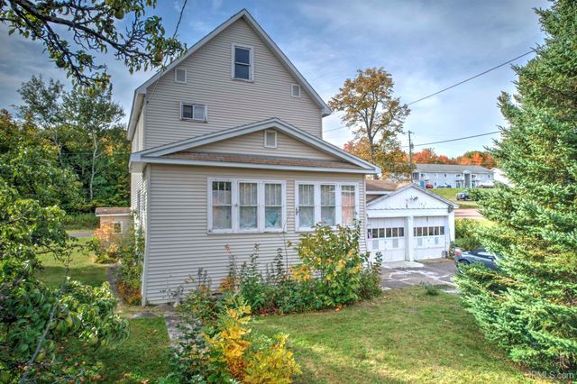 46 Stanton Avenue, South Range, MI 49963