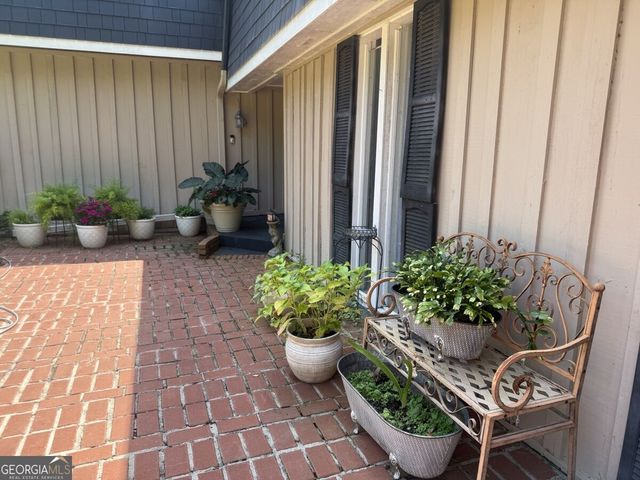 4620 Stratford Oaks Drive S, Macon, GA 31210