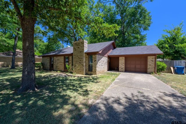 404 Hillcreek St, Whitehouse, TX 75791