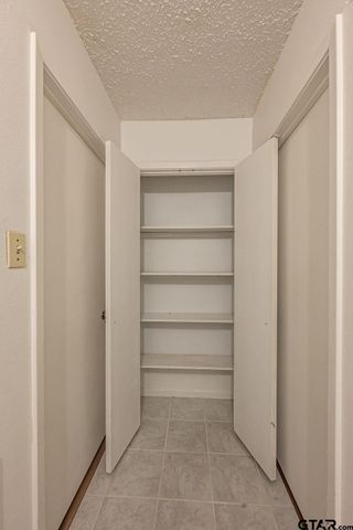 404 Hillcreek St, Whitehouse, TX 75791