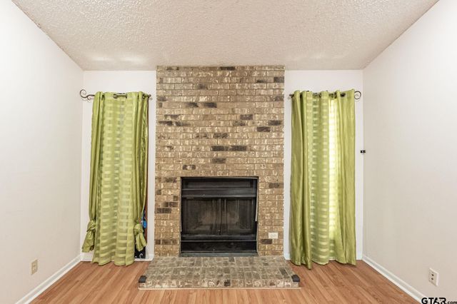 404 Hillcreek St, Whitehouse, TX 75791