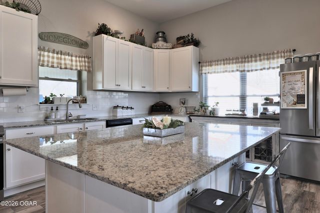 2063 Goff Rdg Road, Pineville, MO 64856