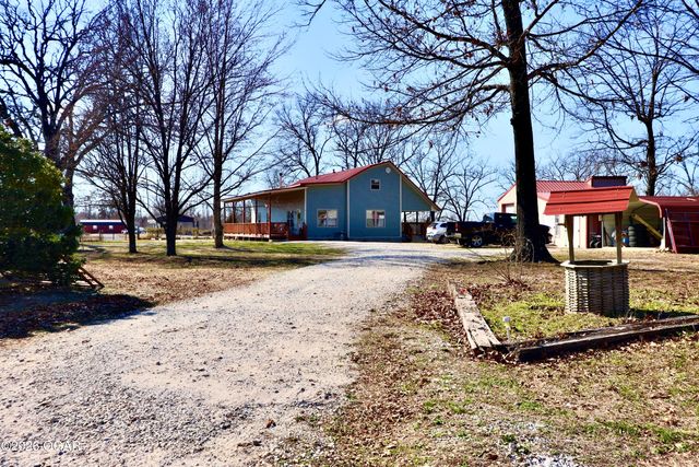 2063 Goff Rdg Road, Pineville, MO 64856