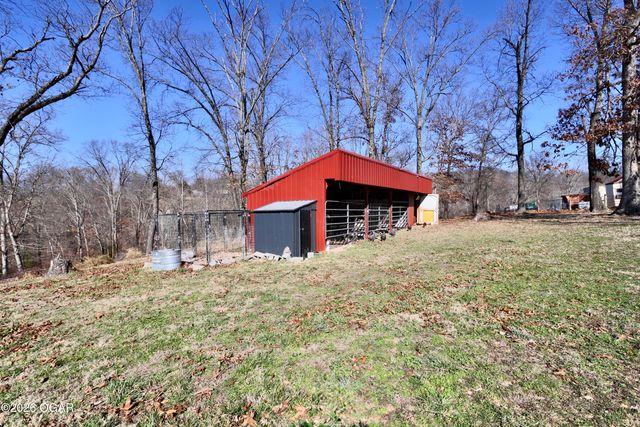 2063 Goff Rdg Road, Pineville, MO 64856