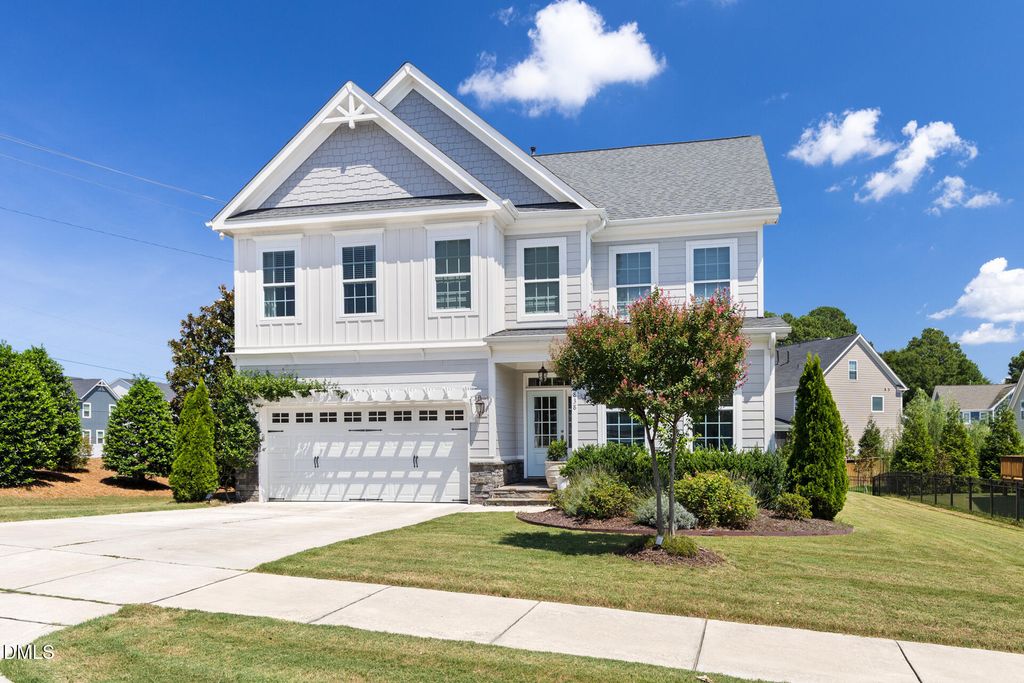 2838 Rileys Pond Drive, Apex, NC 27502