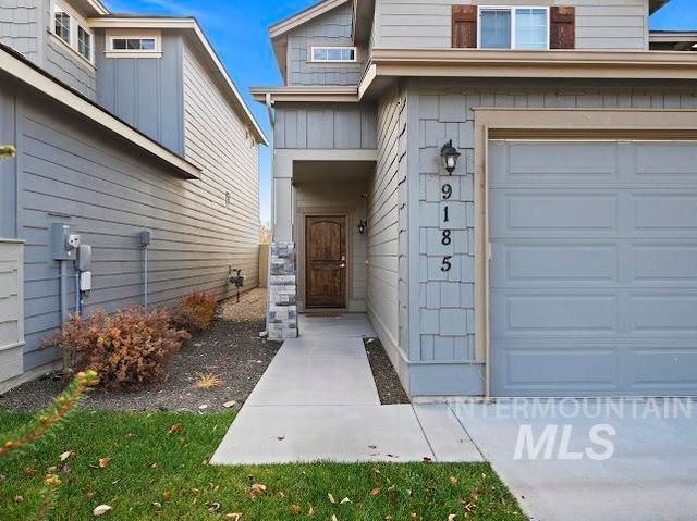 9185 W Tillamook Dr, Boise, ID 83709