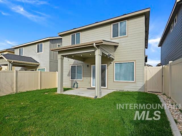 9185 W Tillamook Dr, Boise, ID 83709