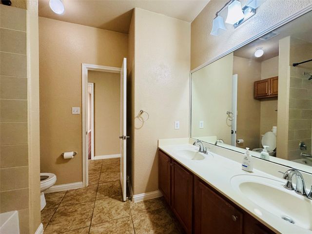 205 Saddle Ridge DR, Cedar Park, TX 78613