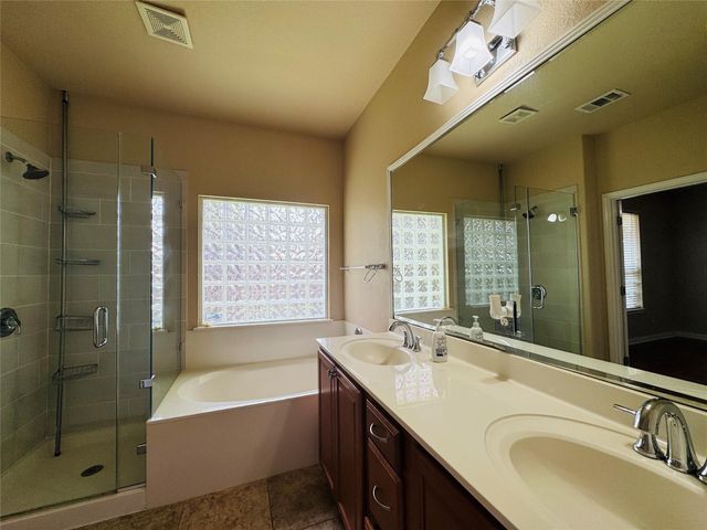 205 Saddle Ridge DR, Cedar Park, TX 78613