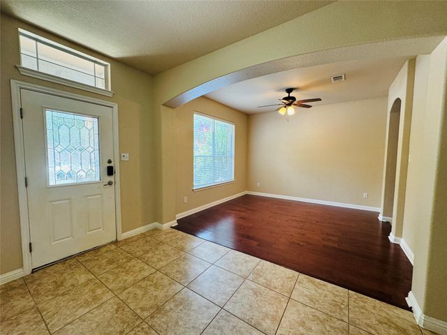 205 Saddle Ridge DR, Cedar Park, TX 78613