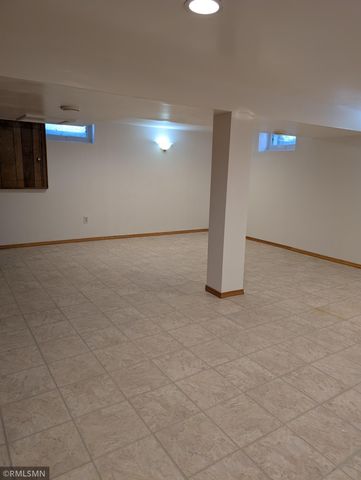 455 Griffith Street, Saint Paul, MN 55106