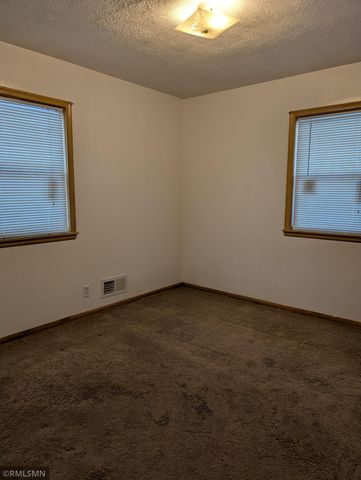 455 Griffith Street, Saint Paul, MN 55106