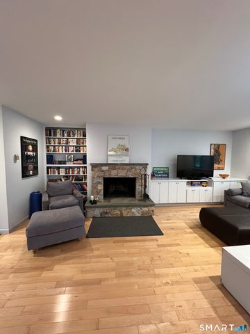 330 Ledge Drive, Torrington, CT 06790