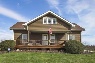5502 Dutch Ridge Road SE, New Straitsville, OH 43766