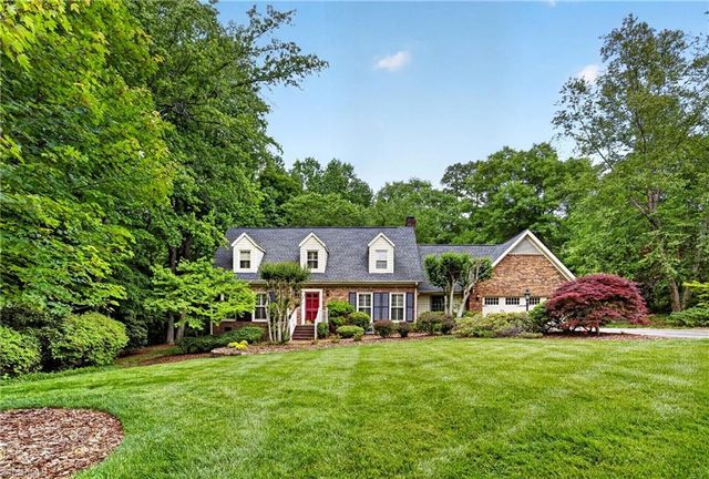 1319 Heathcliff Court, High Point, NC 27262