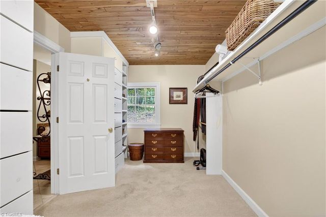 1319 Heathcliff Court, High Point, NC 27262