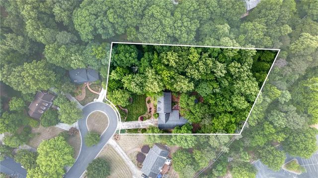 1319 Heathcliff Court, High Point, NC 27262