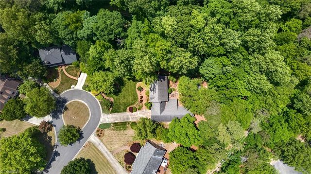 1319 Heathcliff Court, High Point, NC 27262