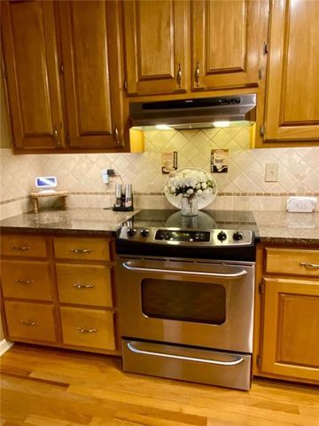 2822 Green Road, Loganville, GA 30052