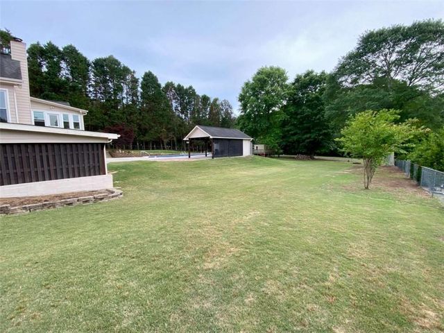 2822 Green Road, Loganville, GA 30052