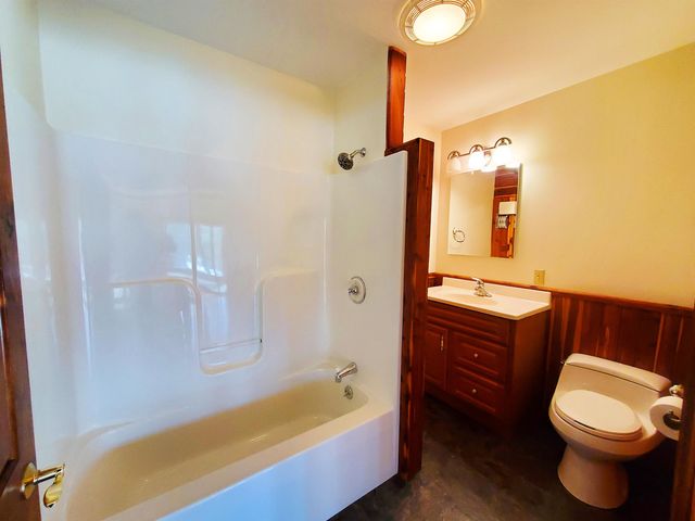 58 Main Street, Andover, NH 03216