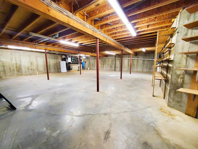 58 Main Street, Andover, NH 03216