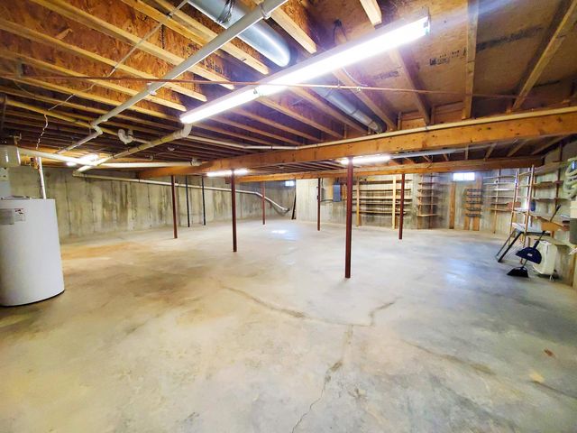 58 Main Street, Andover, NH 03216