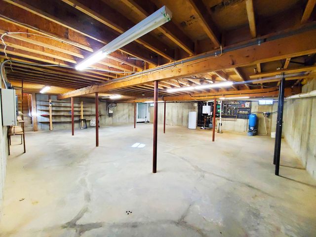 58 Main Street, Andover, NH 03216