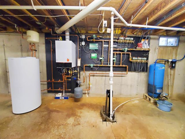 58 Main Street, Andover, NH 03216