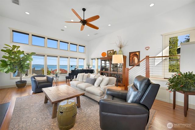 934 14th Street, Bellingham, WA 98225