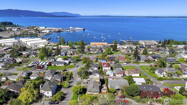 934 14th Street, Bellingham, WA 98225