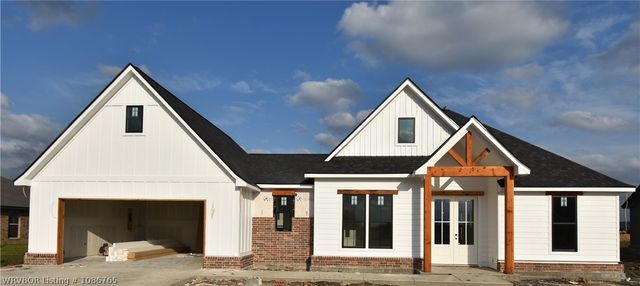 2028 Prairie Fire Drive, Sallisaw, OK 74955