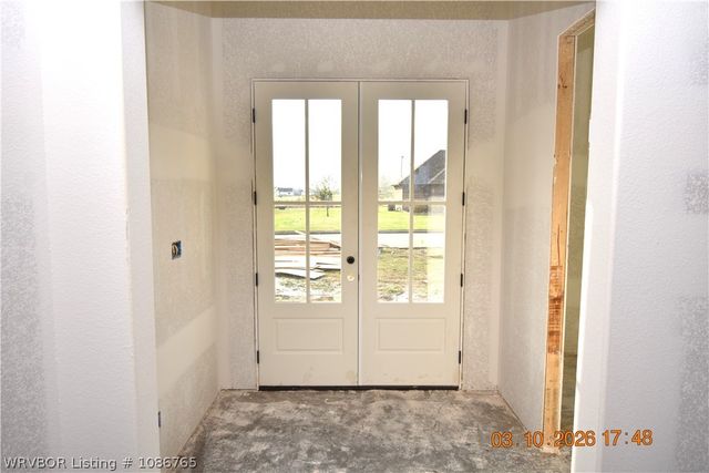 2028 Prairie Fire Drive, Sallisaw, OK 74955