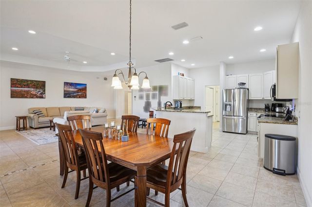 10144 LAKE MIONA WAY, Oxford, FL 34484